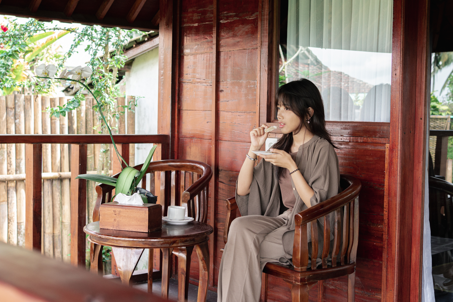 Deluxe Wooden Room — Private Balcony